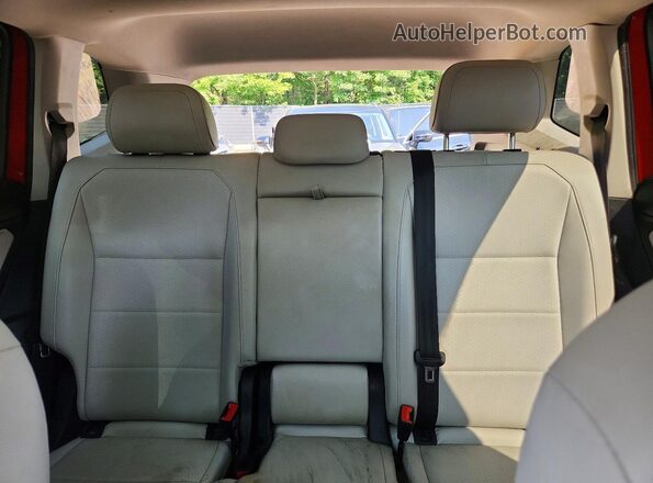 3VV2B7AX1KM033842 2019 VOLKSWAGEN TIGUAN Оранжевый Вид задних сидений