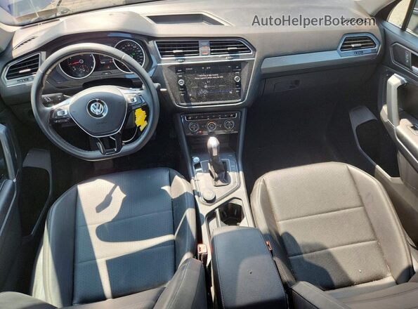 3VV2B7AX1LM086526 2020 VOLKSWAGEN TIGUAN Gray Առջևի վահանակի տեսք