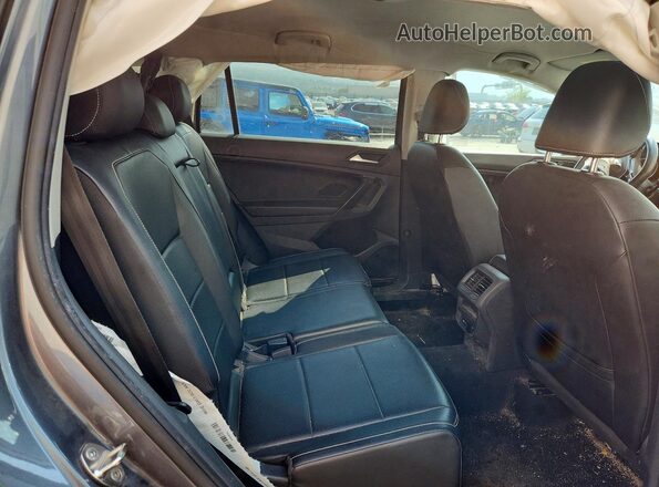 3VV2B7AX1MM086138 2021 VOLKSWAGEN TIGUAN Gray Սալոնի հետևի տեսք