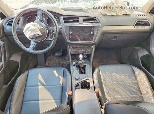 3VV2B7AX1MM086138 2021 VOLKSWAGEN TIGUAN Gray Առջևի վահանակի տեսք