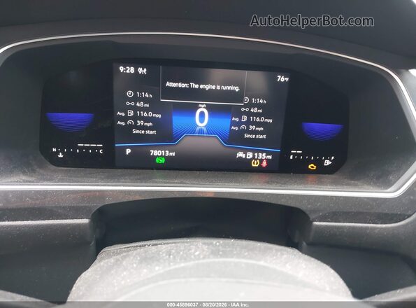 3VV2B7AX1NM061810 2022 VOLKSWAGEN TIGUAN Серебряный Вид задних сидений