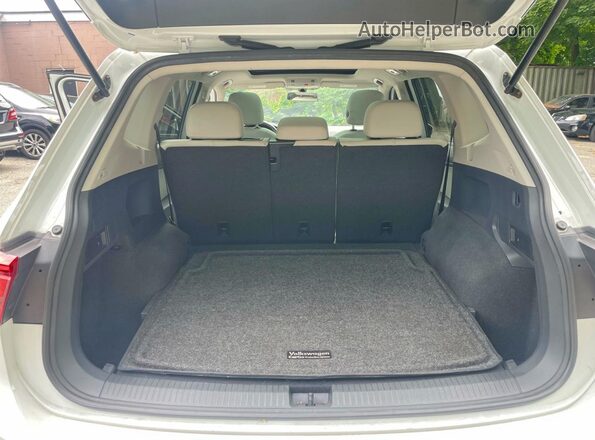 3VV2B7AX2JM071188 2018 VOLKSWAGEN TIGUAN White Вид наклейки з VIN-кодом