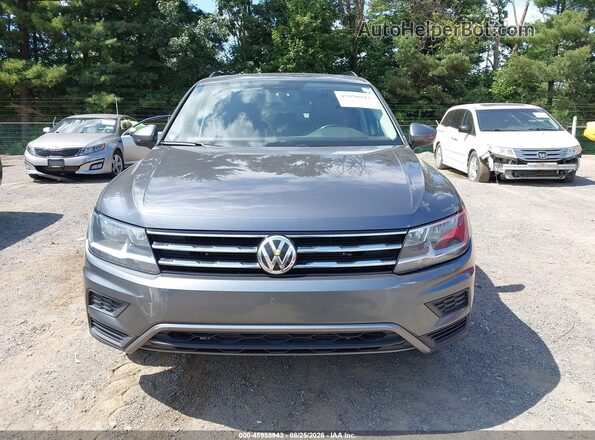 3VV2B7AX2JM200708 2018 VOLKSWAGEN TIGUAN Gray Instrument cluster view