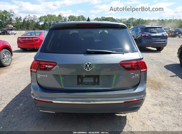 3VV2B7AX2JM200708 2018 VOLKSWAGEN TIGUAN Gray 