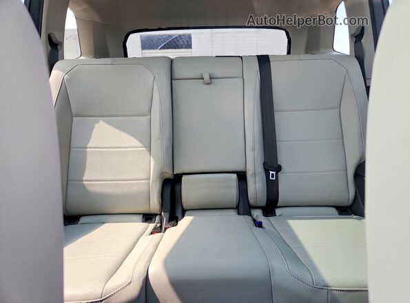 3VV2B7AX2KM122125 2019 VOLKSWAGEN TIGUAN Серый Вид задних сидений