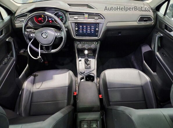 3VV2B7AX2KM145324 2019 VOLKSWAGEN TIGUAN Gray Առջևի վահանակի տեսք