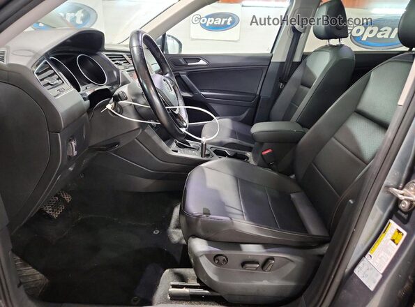 3VV2B7AX2KM145324 2019 VOLKSWAGEN TIGUAN Gray Սալոնի դիմացի տեսք