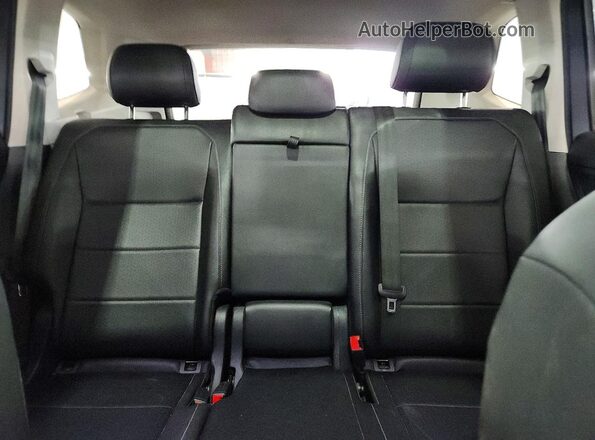 3VV2B7AX2KM145324 2019 VOLKSWAGEN TIGUAN Gray Հետևի նստատեղերի տեսք