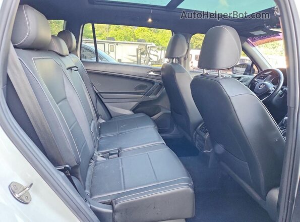 3VV2B7AX2MM004546 2021 VOLKSWAGEN TIGUAN White Widok tylnych siedzeń