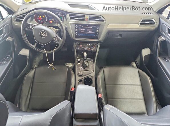 3VV2B7AX2MM095978 2021 VOLKSWAGEN TIGUAN Gray Вид панелі приладів