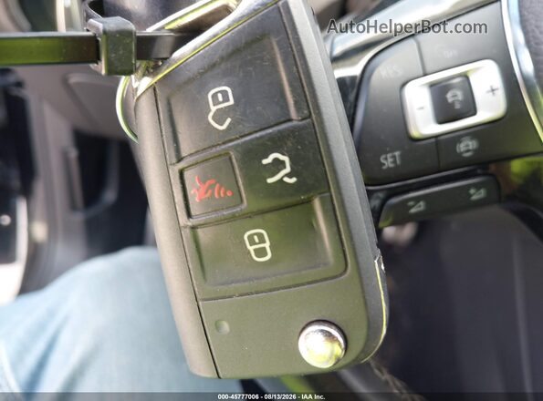 3VV2B7AX2MM102685 2021 VOLKSWAGEN TIGUAN Black Առջևի վահանակի տեսք