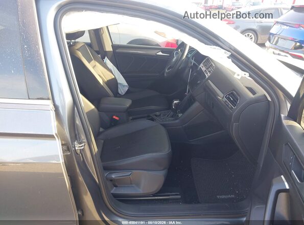 3VV2B7AX2NM014592 2022 VOLKSWAGEN TIGUAN Gray Vista interior delantera