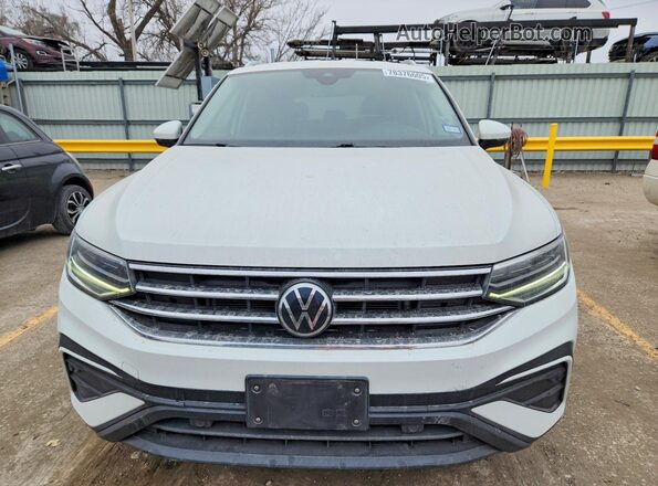 3VV2B7AX2NM101246 2022 VOLKSWAGEN TIGUAN Белый Вид спереди