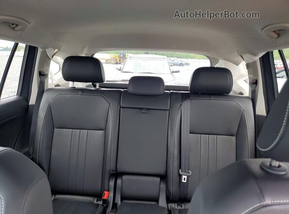 3VV2B7AX2RM121731 2024 VOLKSWAGEN TIGUAN Gray Widok tylnych siedzeń