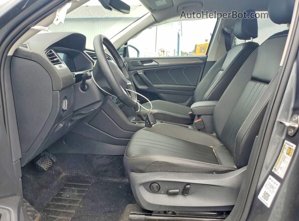 3VV2B7AX2RM121731 2024 VOLKSWAGEN TIGUAN Gray Widok wnętrza z przodu