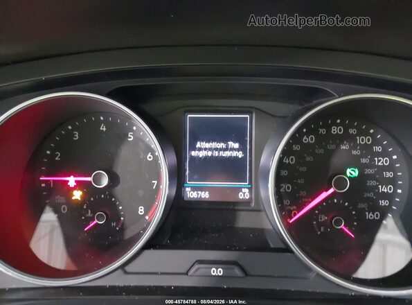 3VV2B7AX3JM086590 2018 VOLKSWAGEN TIGUAN White Widok tylnych siedzeń