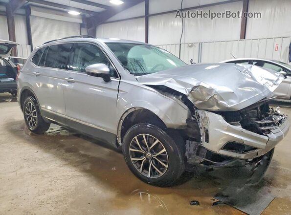 3VV2B7AX3LM013982 2020 VOLKSWAGEN TIGUAN Серый Передняя правая четверть