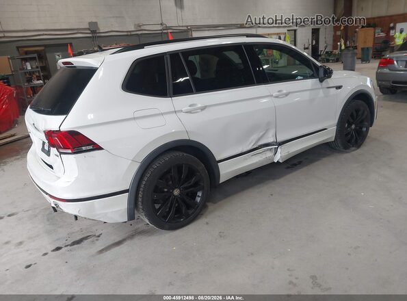 3VV2B7AX3MM024739 2021 VOLKSWAGEN TIGUAN White Հետևի աջ