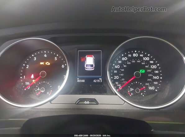 3VV2B7AX3MM024739 2021 VOLKSWAGEN TIGUAN White Հետևի նստատեղերի տեսք