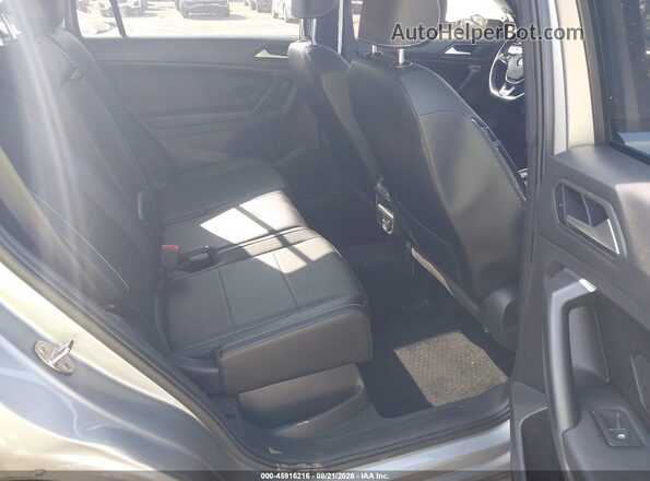 3VV2B7AX3MM029360 2021 VOLKSWAGEN TIGUAN Silver VIN կոդի պիտակի տեսք