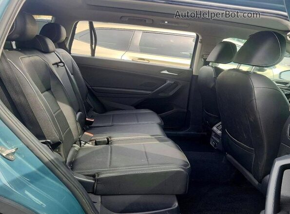 3VV2B7AX3MM062195 2021 VOLKSWAGEN TIGUAN Blue Vista de los asientos traseros