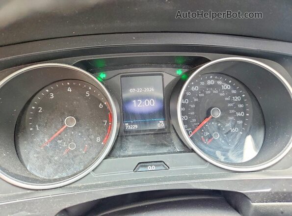 3VV2B7AX3MM077537 2021 VOLKSWAGEN TIGUAN Black Widok zestawu wskaźników