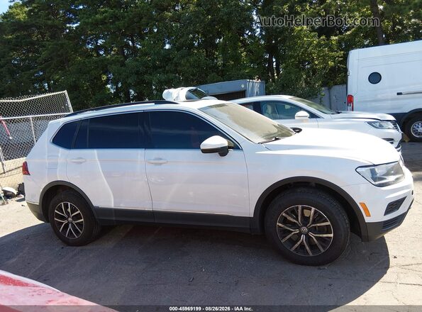 3VV2B7AX3MM110424 2021 VOLKSWAGEN TIGUAN White Rear interior view