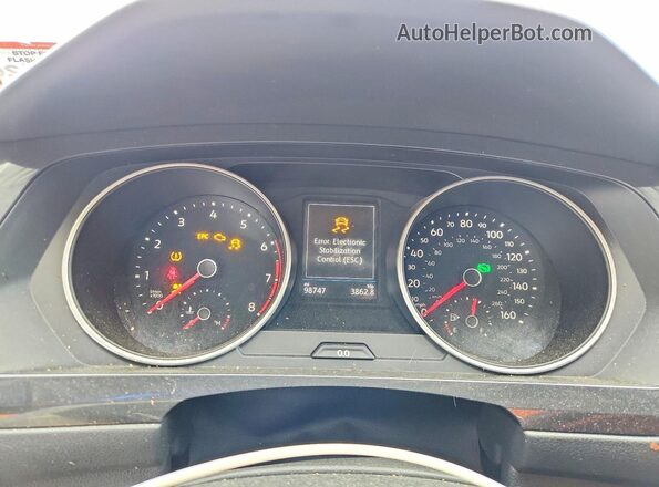 3VV2B7AX4JM003085 2018 VOLKSWAGEN TIGUAN White ხელსაწყოთა პანელის ხედი