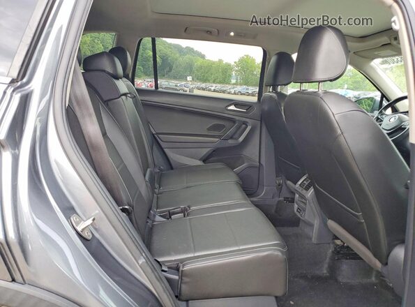3VV2B7AX4KM005128 2019 VOLKSWAGEN TIGUAN Gray Widok wnętrza z tyłu