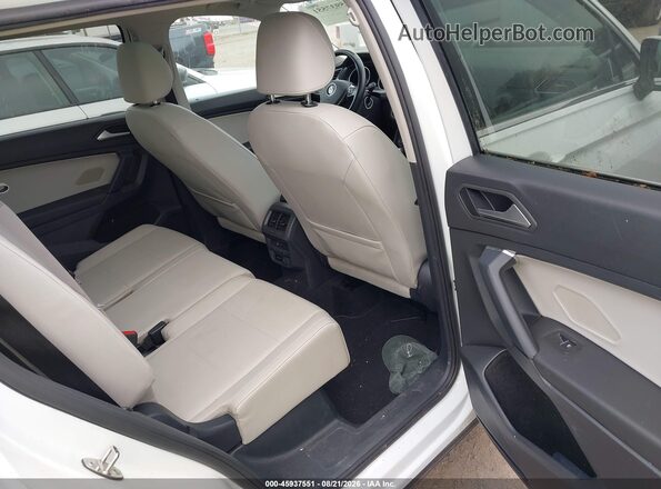 3VV2B7AX4KM038968 2019 VOLKSWAGEN TIGUAN Белый Вид наклейки с VIN-кодом