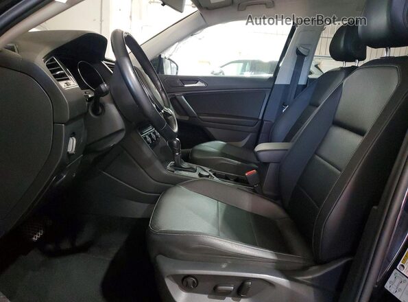3VV2B7AX4KM072991 2019 VOLKSWAGEN TIGUAN Black Вид салону спереду