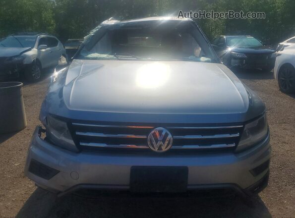 3VV2B7AX4MM122775 2021 VOLKSWAGEN TIGUAN Silver Դիմացի տեսք