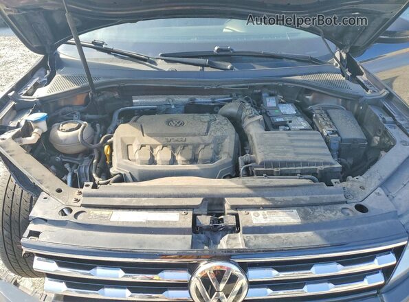 3VV2B7AX5JM105673 2018 VOLKSWAGEN TIGUAN Black Вид підкапотного простору