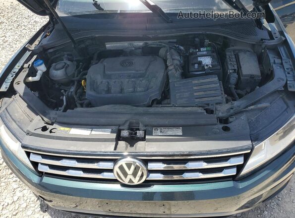 3VV2B7AX5JM155246 2018 VOLKSWAGEN TIGUAN Green ძრავის განყოფილების ხედი