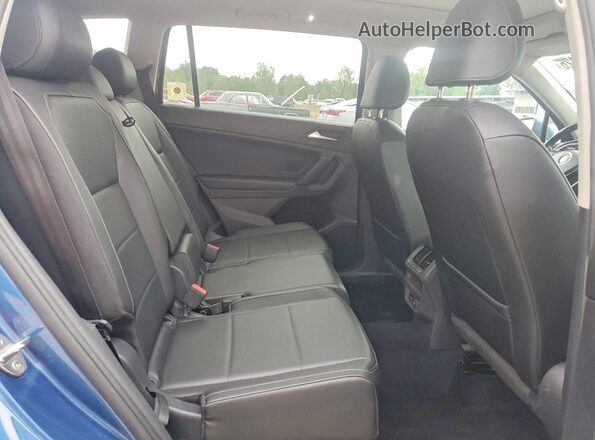 3VV2B7AX5KM033035 2019 VOLKSWAGEN TIGUAN Blue Widok wnętrza z tyłu
