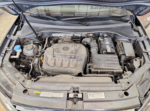 3VV2B7AX5KM120434 2019 VOLKSWAGEN TIGUAN Gray Engine compartment view