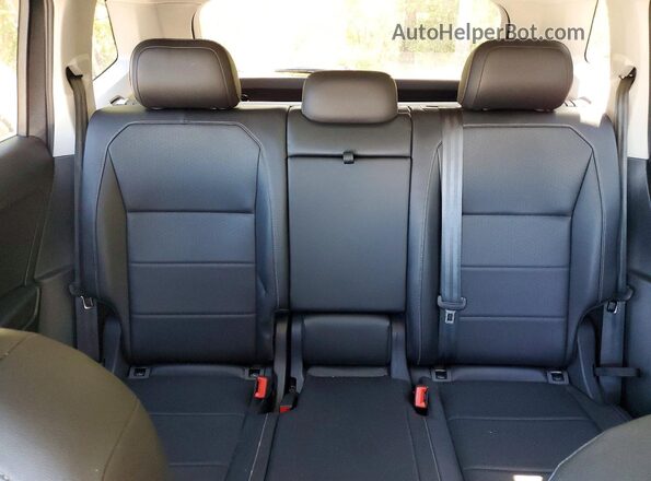 3VV2B7AX5KM169326 2019 VOLKSWAGEN TIGUAN Серый Вид задних сидений