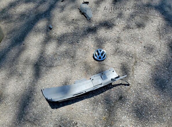 3VV2B7AX5KM169326 2019 VOLKSWAGEN TIGUAN Серый Вид наклейки с VIN-кодом