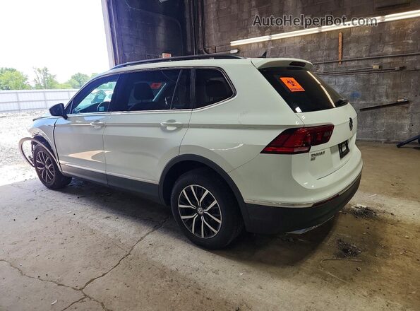 3VV2B7AX5LM067574 2020 VOLKSWAGEN TIGUAN White Trasero izquierdo
