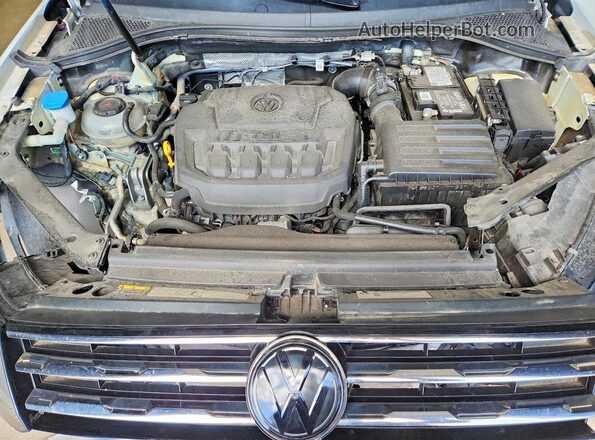3VV2B7AX5LM067574 2020 VOLKSWAGEN TIGUAN White Vista del compartimento del motor