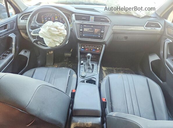 3VV2B7AX5RM126292 2024 VOLKSWAGEN TIGUAN Blue Widok deski rozdzielczej