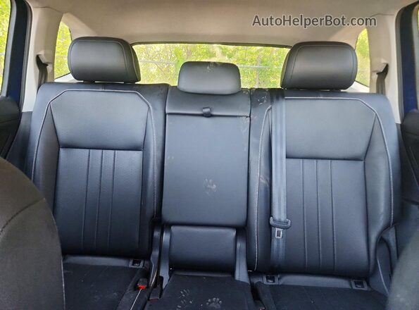 3VV2B7AX5RM126292 2024 VOLKSWAGEN TIGUAN Blue Widok tylnych siedzeń