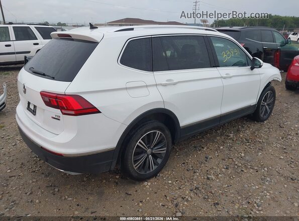 3VV2B7AX6JM079388 2018 VOLKSWAGEN TIGUAN White Trasero derecho