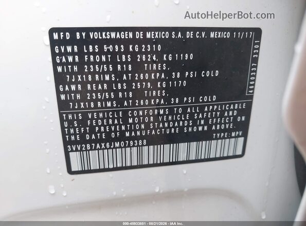 3VV2B7AX6JM079388 2018 VOLKSWAGEN TIGUAN White Vista del compartimento del motor