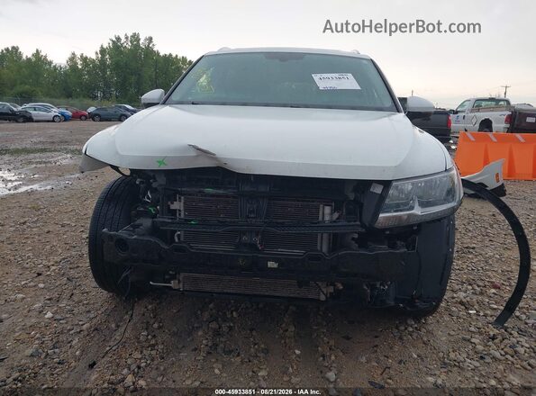 3VV2B7AX6JM079388 2018 VOLKSWAGEN TIGUAN White Vista interior trasera