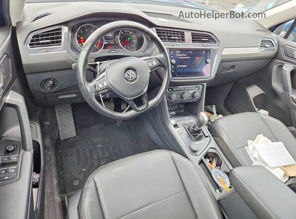 3VV2B7AX6JM134339 2018 VOLKSWAGEN TIGUAN Blue წინა პანელის ხედი