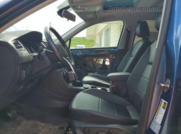 3VV2B7AX6KM047963 2019 VOLKSWAGEN TIGUAN Blue Widok wnętrza z przodu