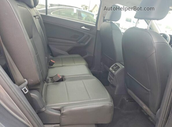 3VV2B7AX6KM062821 2019 VOLKSWAGEN TIGUAN Серый Вид задней части салона