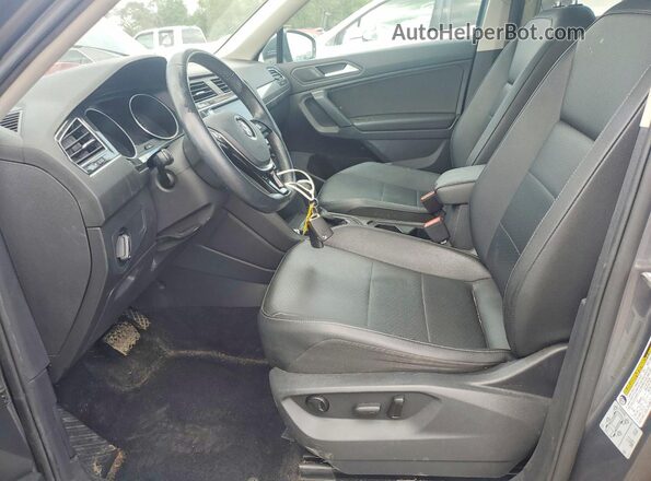3VV2B7AX6KM062821 2019 VOLKSWAGEN TIGUAN Серый Вид салона спереди