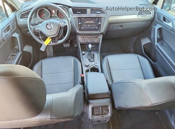 3VV2B7AX6LM010591 2020 VOLKSWAGEN TIGUAN Black Dashboard view
